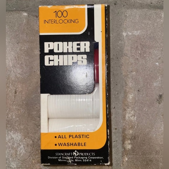 Vintage 100 Hoyle Plastic Interlocking Pocker Chips W/ Original Box - Picture 1 of 4